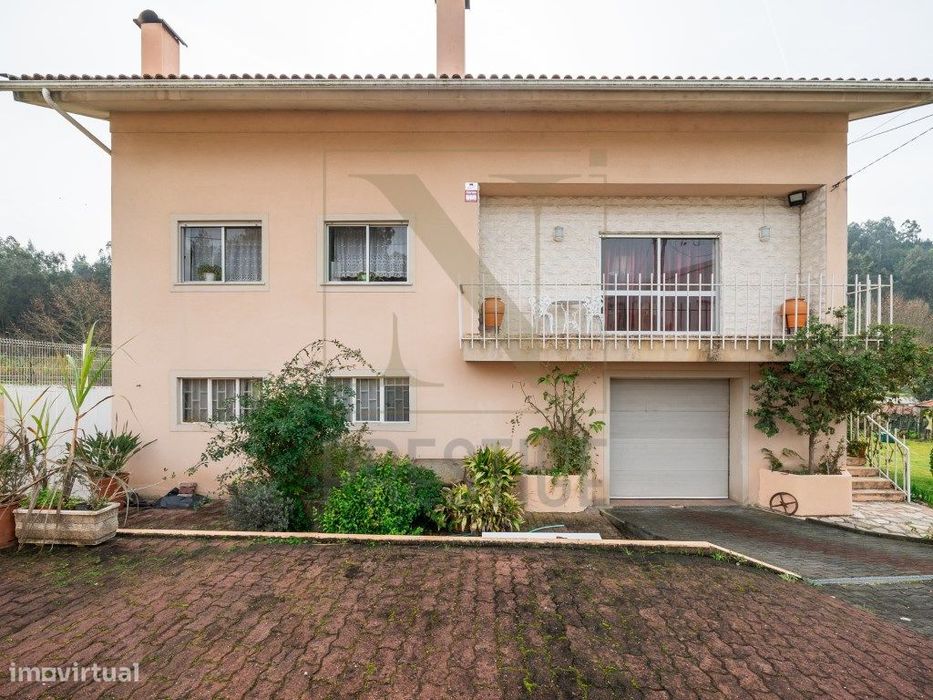 Moradia T3 junto ao Hospital da Luz