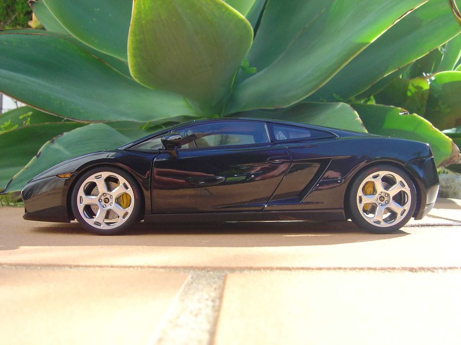 Lamborghini Gallardo 5.0 AutoArt 1:18