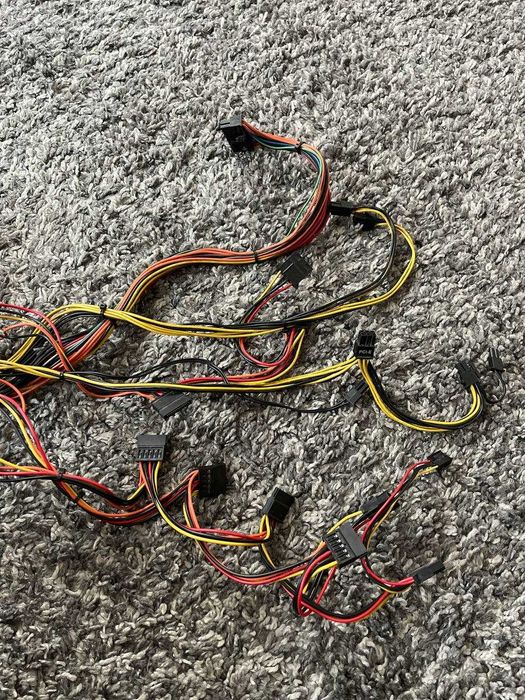 Блок Живлення AeroCool VX-700 700W В хорошому стані! Гарантія!