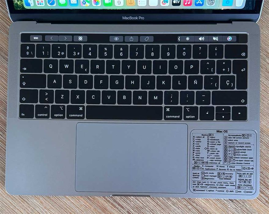 MacBook Pro 13 2018 quatro portas Thunderbolt 3 - Cinzento sideral