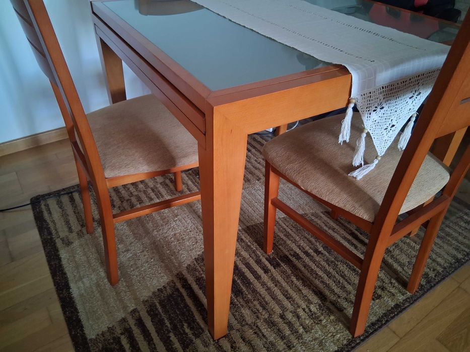 Conjunto Mesa de Jantar Extensível + 4 Cadeiras (Excelente Estado)