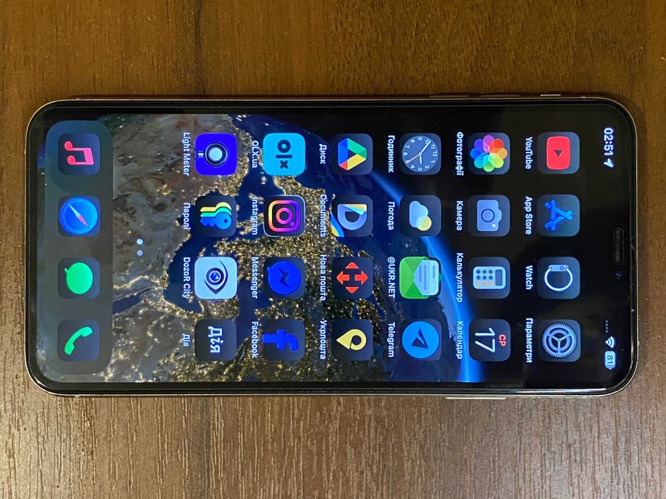 iPhone XS Max Silver 256GB. Neverlock. Все працює. Все рідне. Чохол.