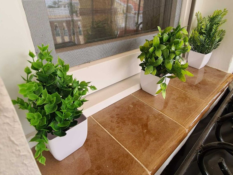 Sztuczne kwiaty z doniczkami 6 szt. zestaw roślin sztucznych