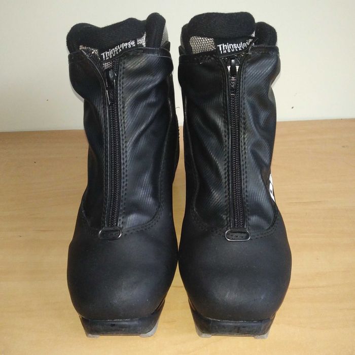 Buty narciarskie biegowe ALPINA T5 PLUS NNN roz.eu-37