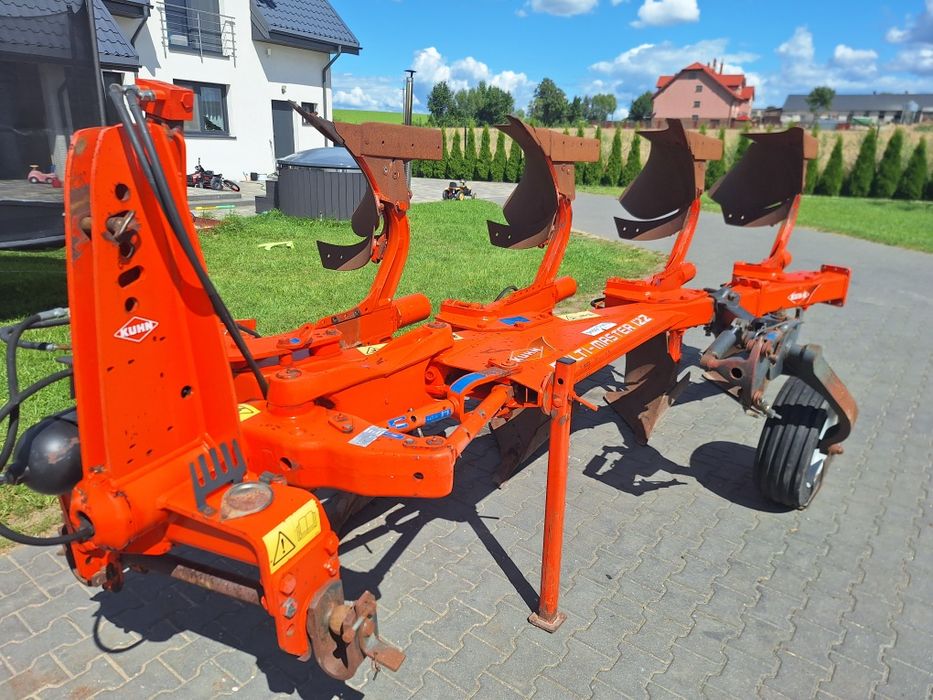 Pług obrotowy Kuhn Multimaster 122 nie kverneland