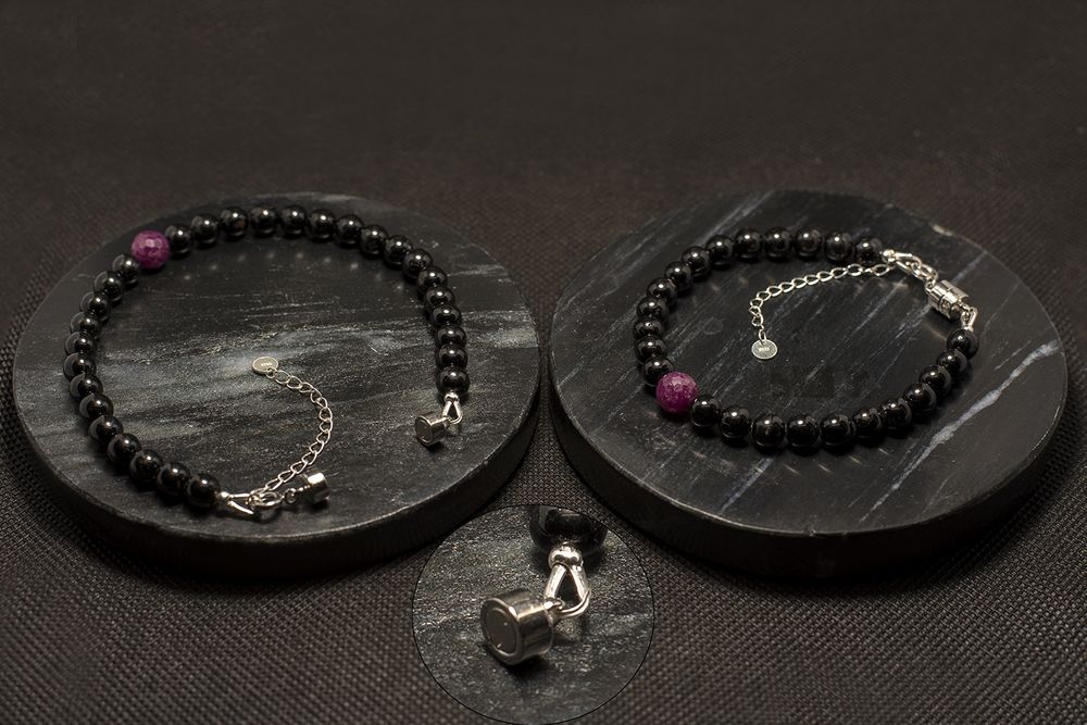 Amulet ochronny, Branzoletki dla pary. Rubin i turmalin