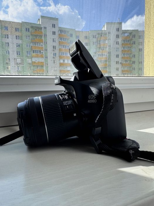 Canon EOS 4000D Kit (18-55mm)