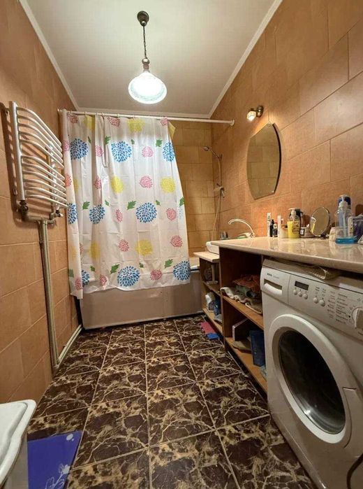 3-кімнатна простора квартира | Пасічна | вул. Тролейбусна | 111 м²
