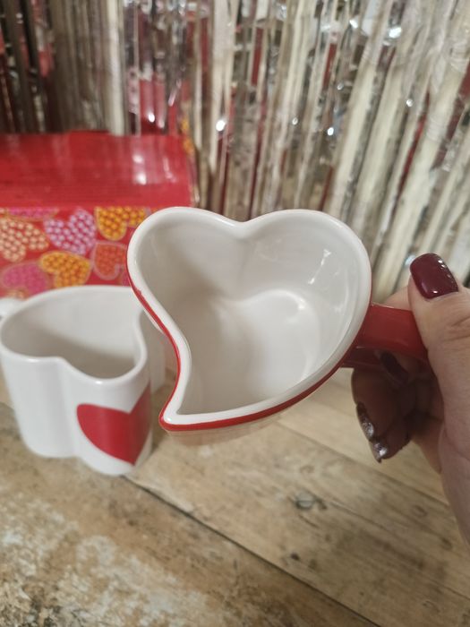 Набор парных чашек "Сердца"