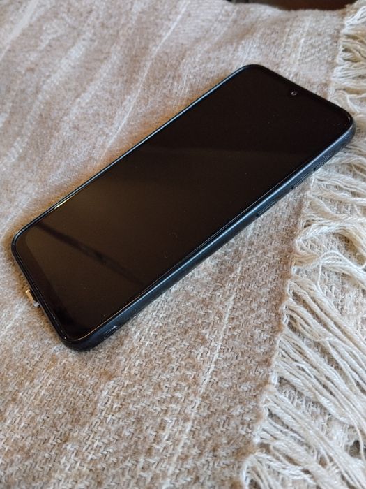 Смартфон Samsung Galaxy A50  4/128GB Black 6.4"2SIM новый аккумулятор