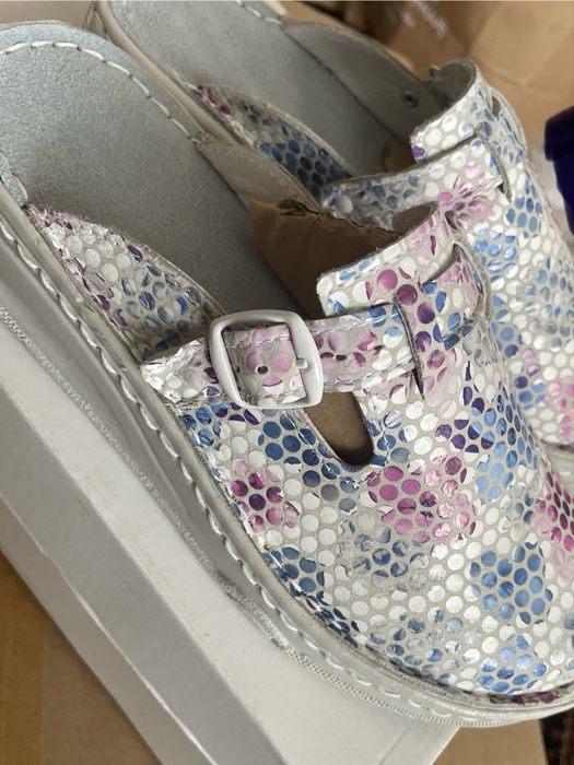 Buty medyczne skórzane