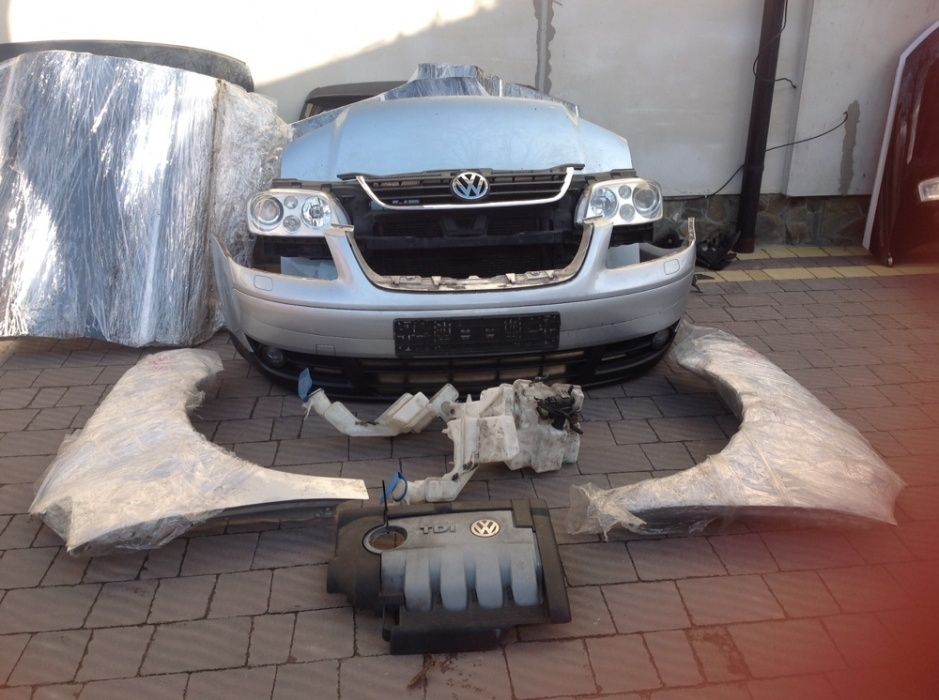 Панель передня до VW CADDY,TOURAN 2005-2013