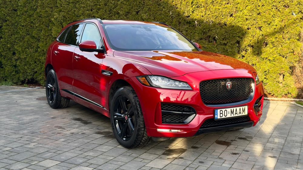 Jaguar F-Pace