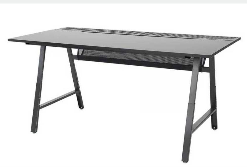 Secretaria escritorio IKEA preta