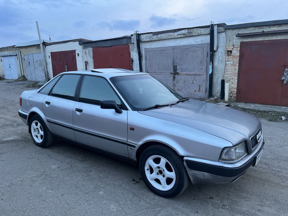 Продам ауді 80 б4