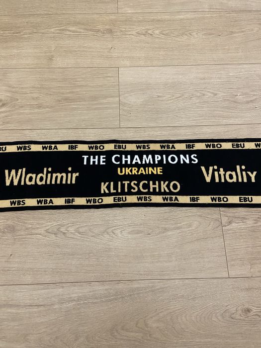 Бокс Кличко Усик шарф роза перчатки Usyk  Klitschko K2 promotion