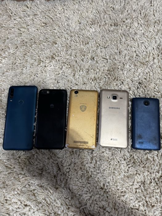 Телефони на запчастини