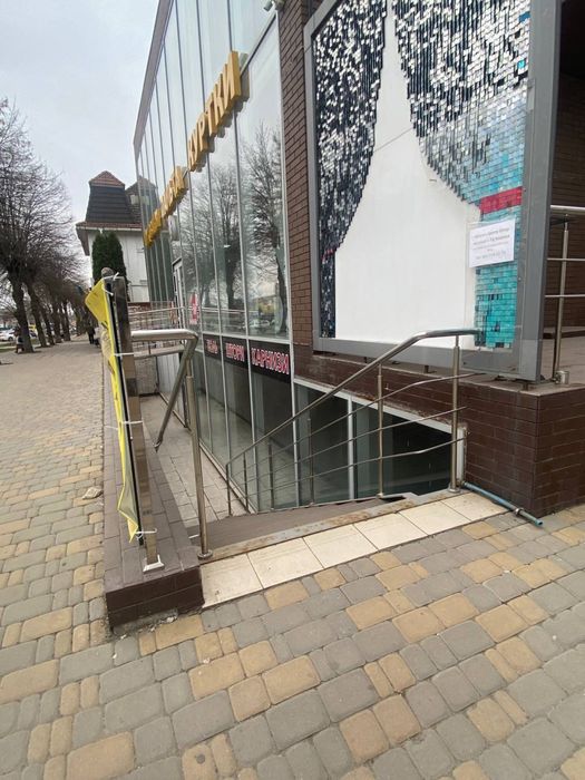 Оренда цокольного приміщення 400 м² вул. Коцюбинського