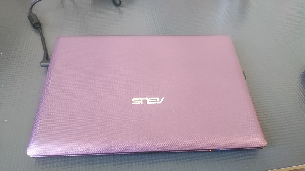 Нетбук Asus Eee PC
