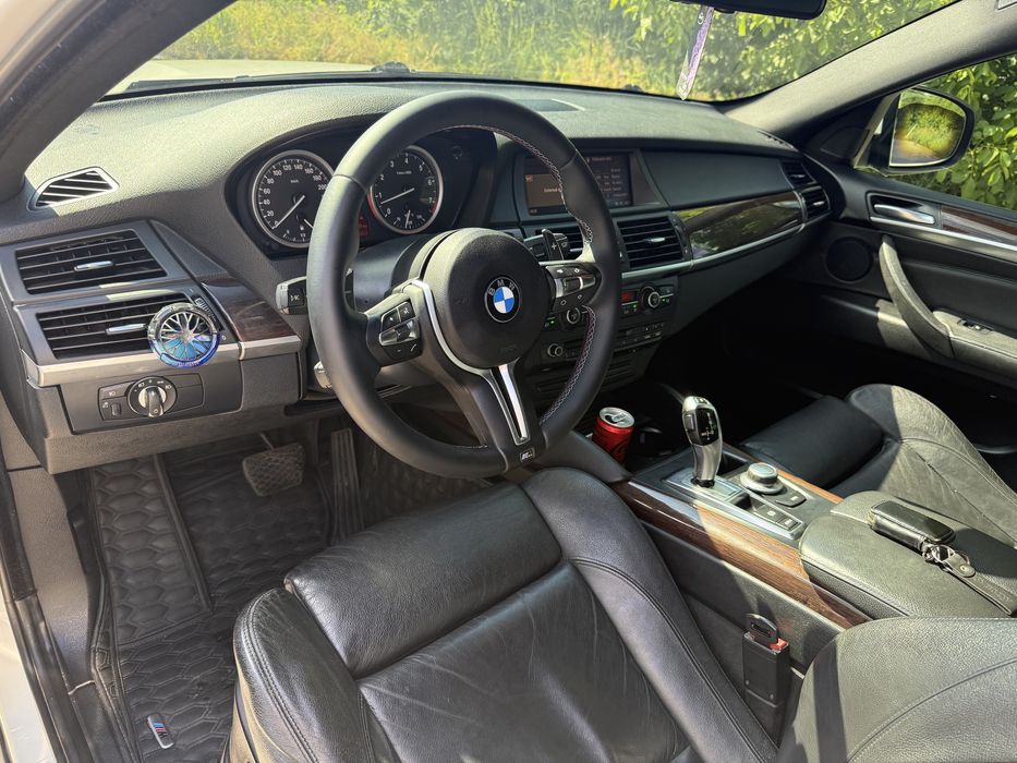 Продам авто BMW X6