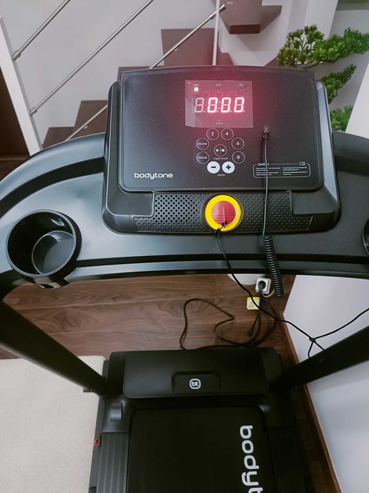 Passadeira corrida Bodytone DT12+ como nova