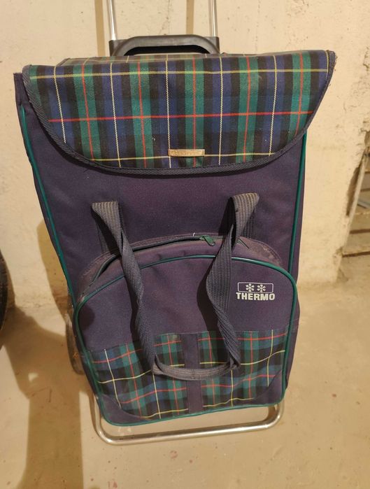 Porządny wózek na zakupy Andersen