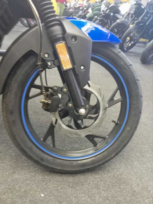 Мотоцикл SPARK SP200R-32