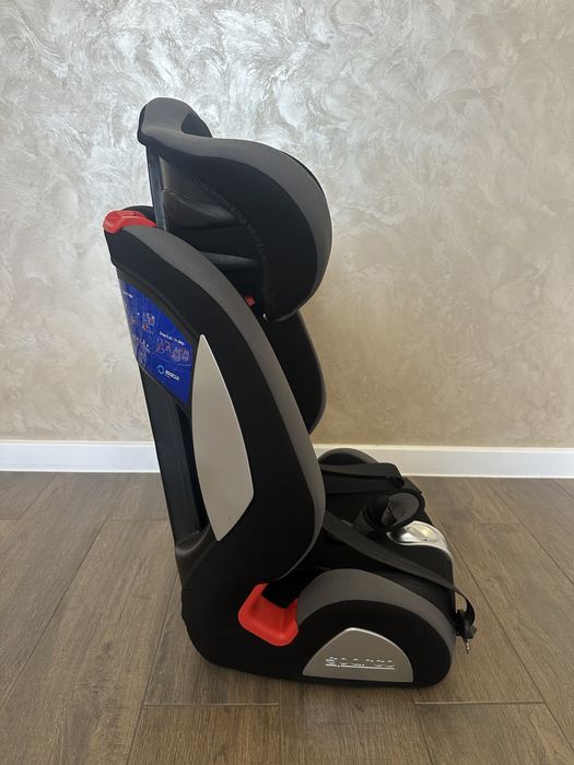 Дитяче автокрісло Sparco 9-36 кг