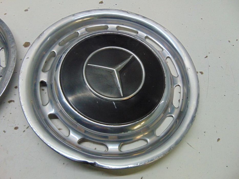 Mercedes w114/115 e 123 tampões de roda em 14