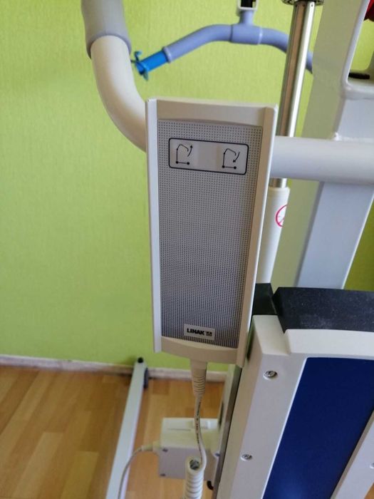 Podnośnik MOBILE LIFT 135 z siedziskiem REHA FUND