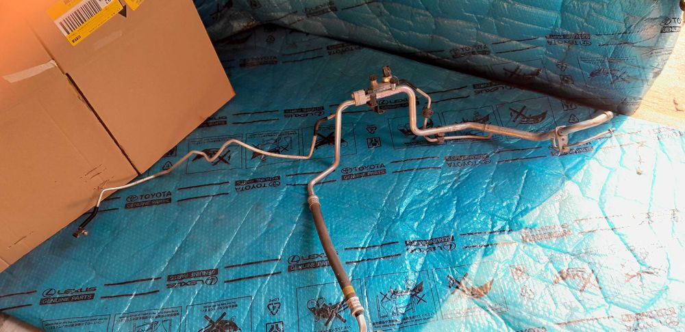 Przewod klimatyzacji TOYOTA AURIS II LIFT hybryda