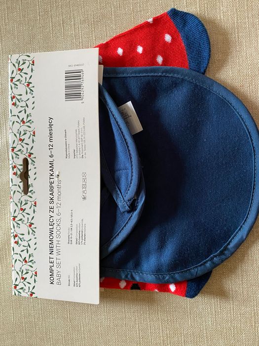 Skarpetki i sliniak śliniaczek dla niemowlaka prezent na Święta