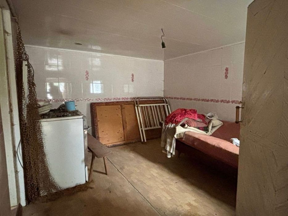 Продам будинок неподалік міста