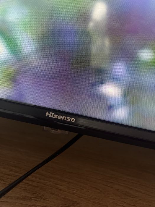 Hisense 50E7NQ н