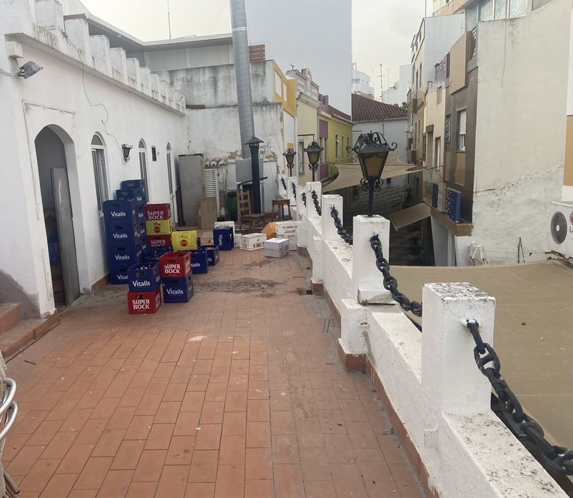 Restaurante em Trespasse/Cedência Centro de Portimão Zona Ribeirinha