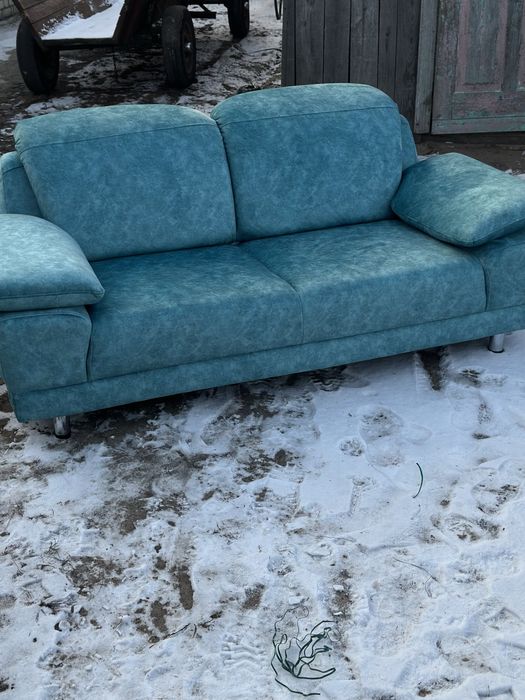 Продам диван не розкладний