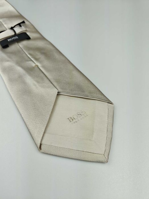 Hugo Boss Srebrny szary czarny jedwabny krawat gładki wrz39