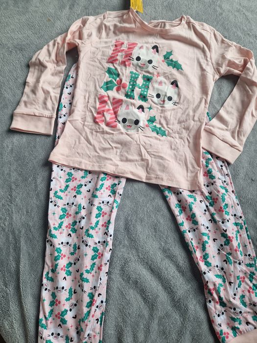 Piżamka roz 110-116