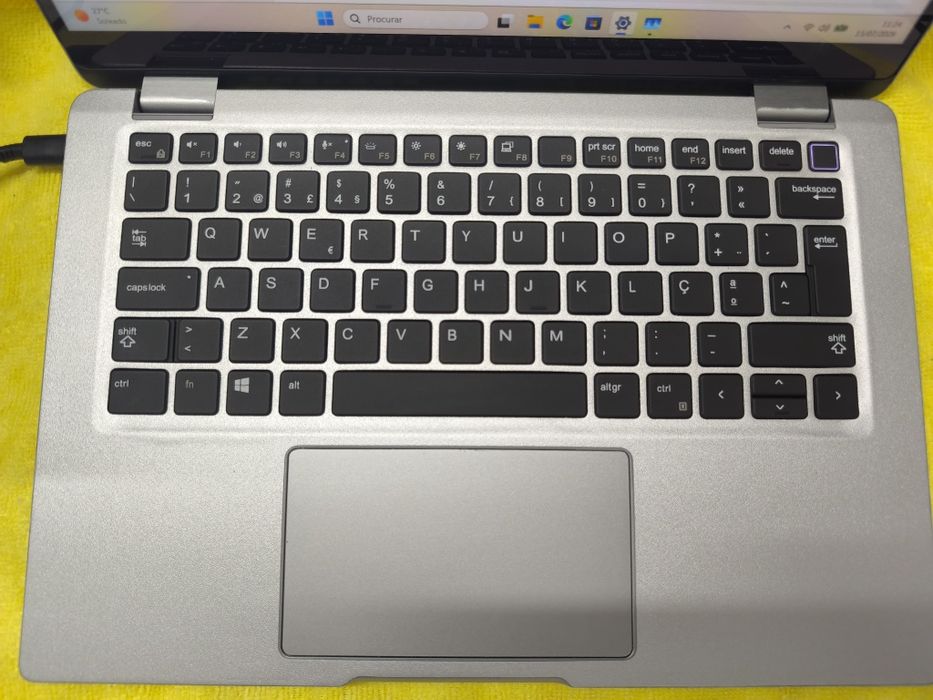 Portátil Dell Latitude 5320