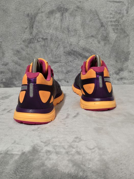 Кросівки для бігу ASICS GEL-ZARACA 3