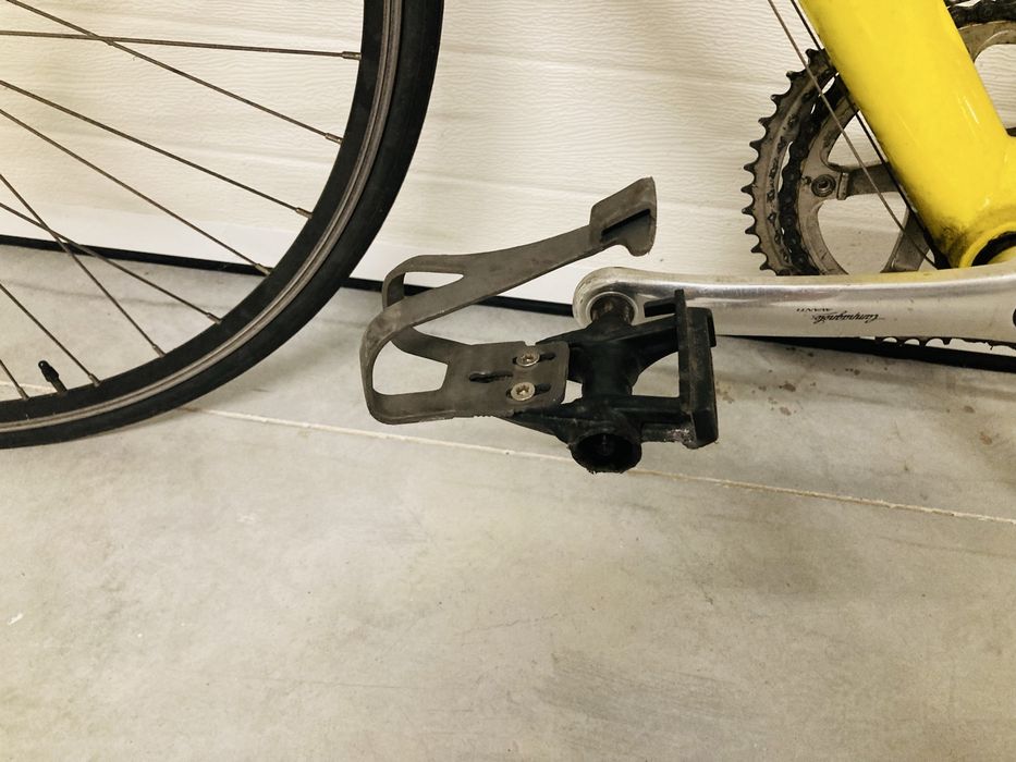 Bicicleta de estrada Bh com sapatos Sidi/Capacete/Equipamento