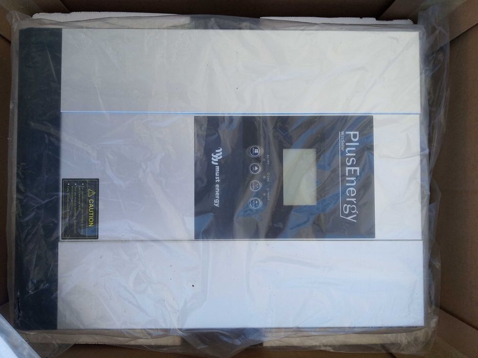 3.0 kW Hybrid Inverter for Photovoltaic System – Like New64284363933954123