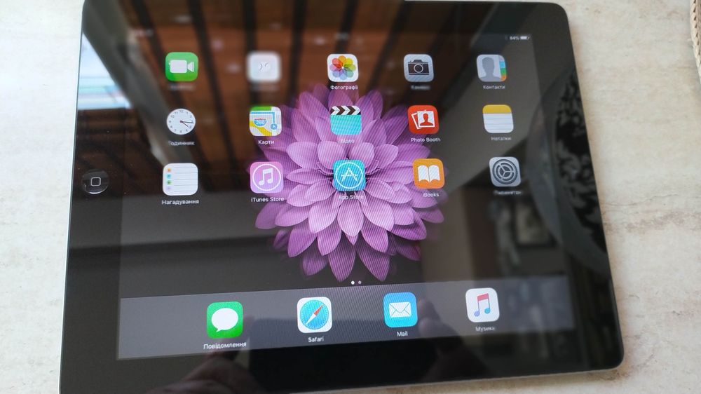 Планшет iPad  Apple