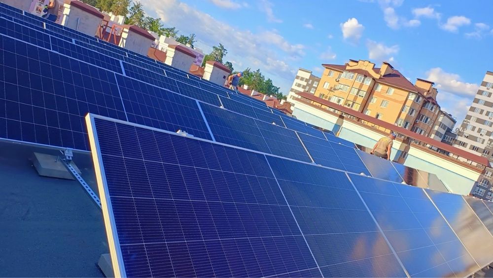 Сонячні панелі Dah solar