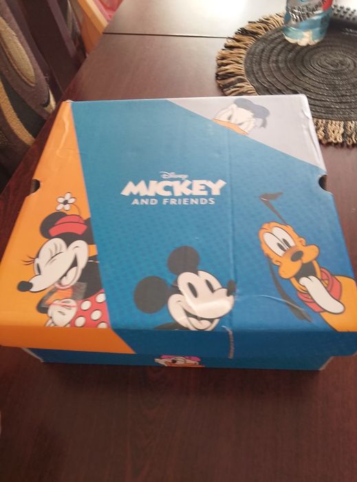Sprzedam nowe buty dla dziewczynki CCC Disney