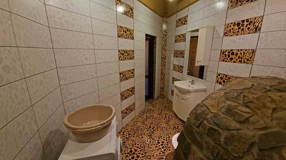 Продажа 2 этажного дома с верандой и участком на 41.5 сотки, 103 кв. м