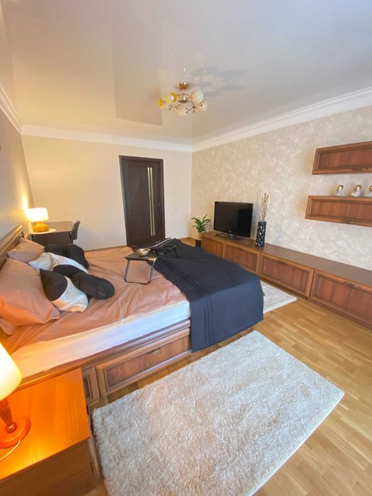 Центр. С. Крушельницької. Звітні документиВласник. Квартира подобово