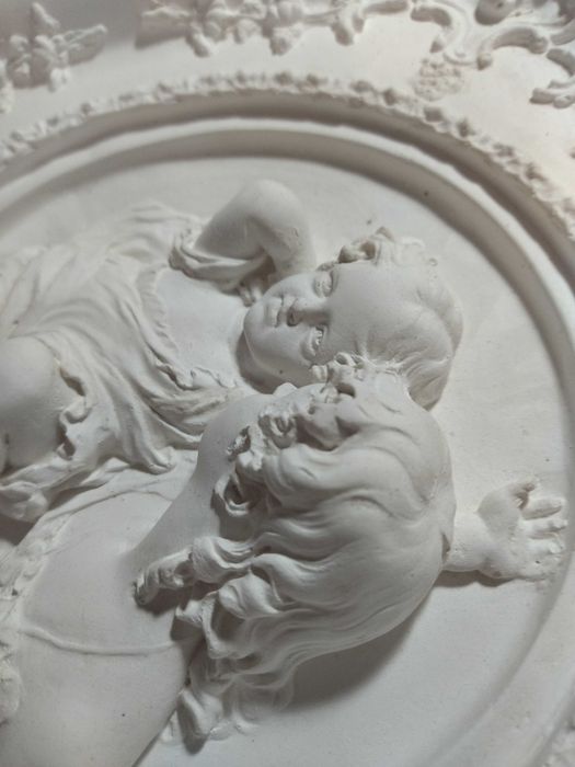 Peça em Gesso com Relevo  (para pintar ou não)