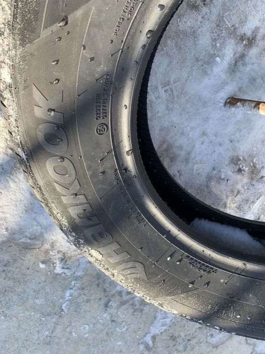 Шини нові 205/70 R15 Hankook літо нові