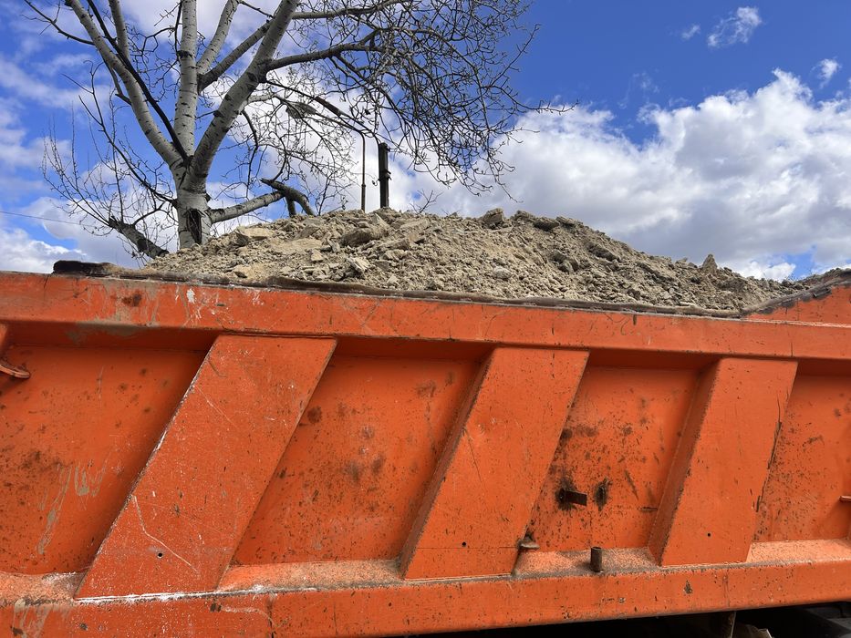 Підсипка для дороги, засипка фундамента, підняття участка…